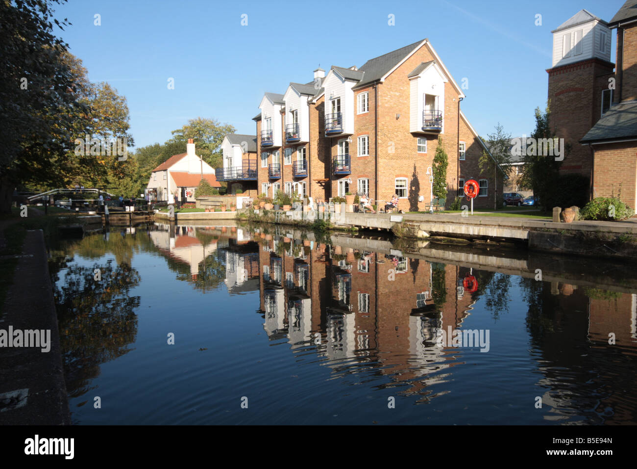 'whittets ait' weybridge surrey 'river wey' homes home house riverside living canal canel