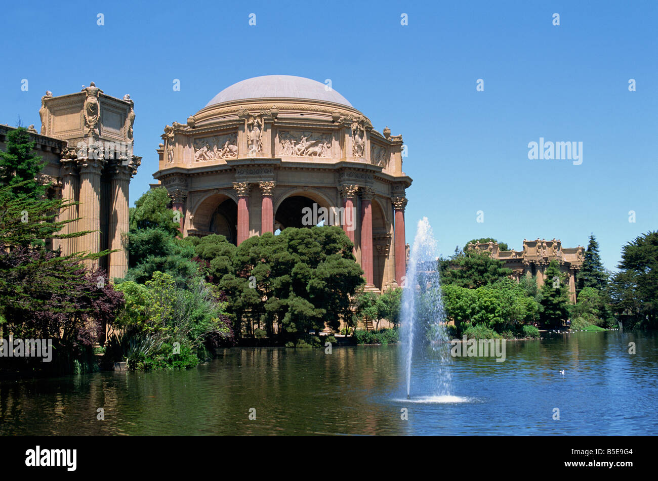 The Palace of Fine Arts built of plaster for the Pan Pacific Exhibition in 1915 and restored in 1958 Marina District San Stock Photo