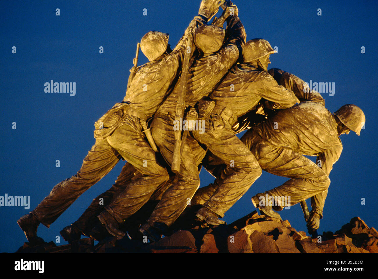 Statues of the US Marine Corps on the Iwo Jima Memorial at night in Arlington Virginia USA J Hodson Stock Photo