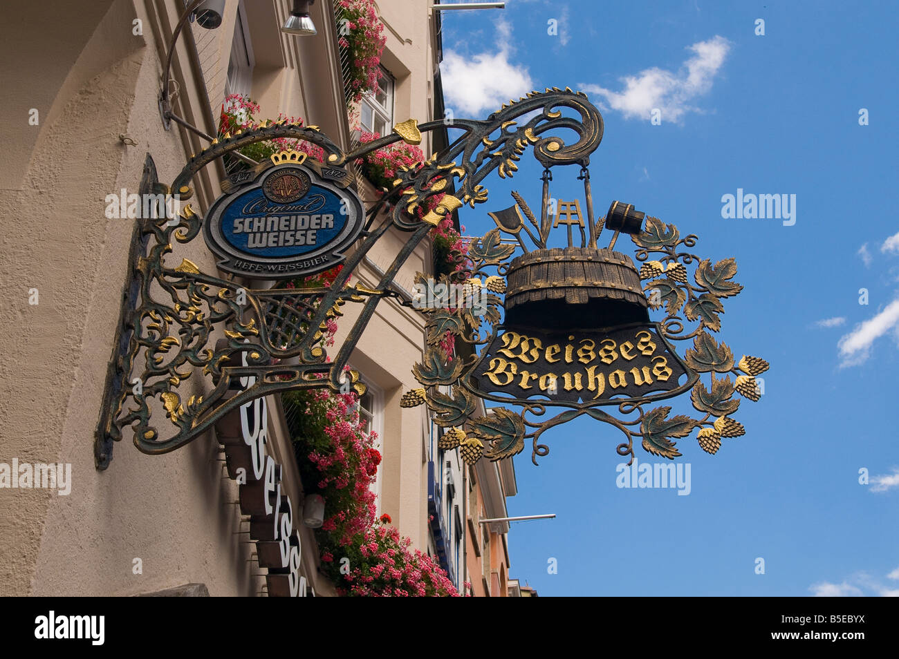 Decorative sign outside Weisses Brauhaus one of the oldest bierkellers in Munich Bavaria Germany Stock Photo