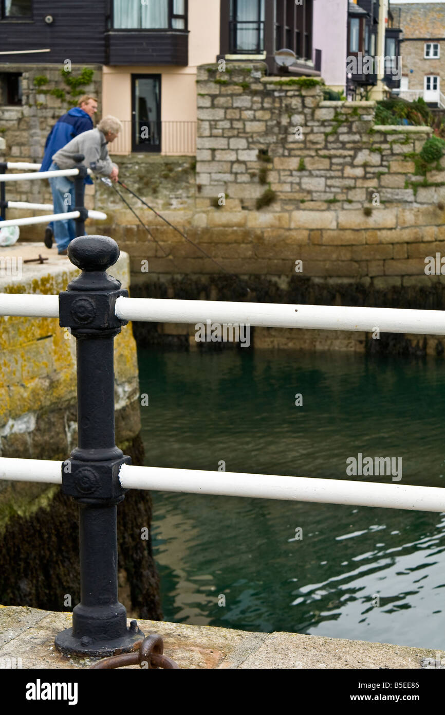 Harbour railings hi-res stock photography and images - Alamy