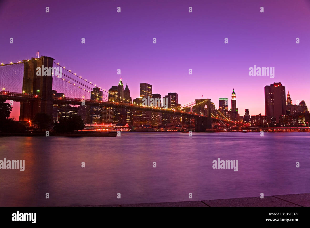 Brooklyn Bridge and Manhattan viewed from Brooklyn Bridge Park