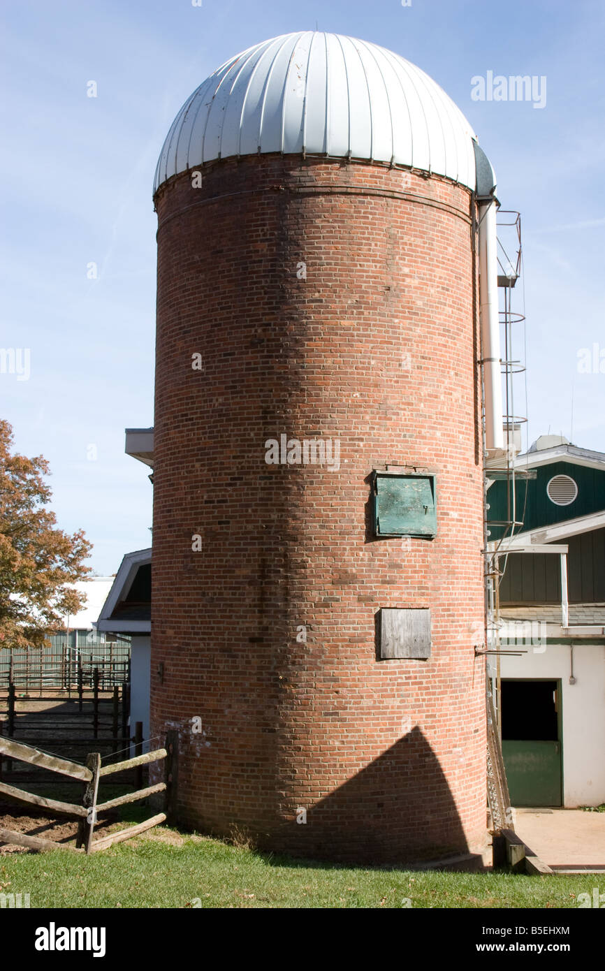 Farm silo hires stock photography and images Alamy