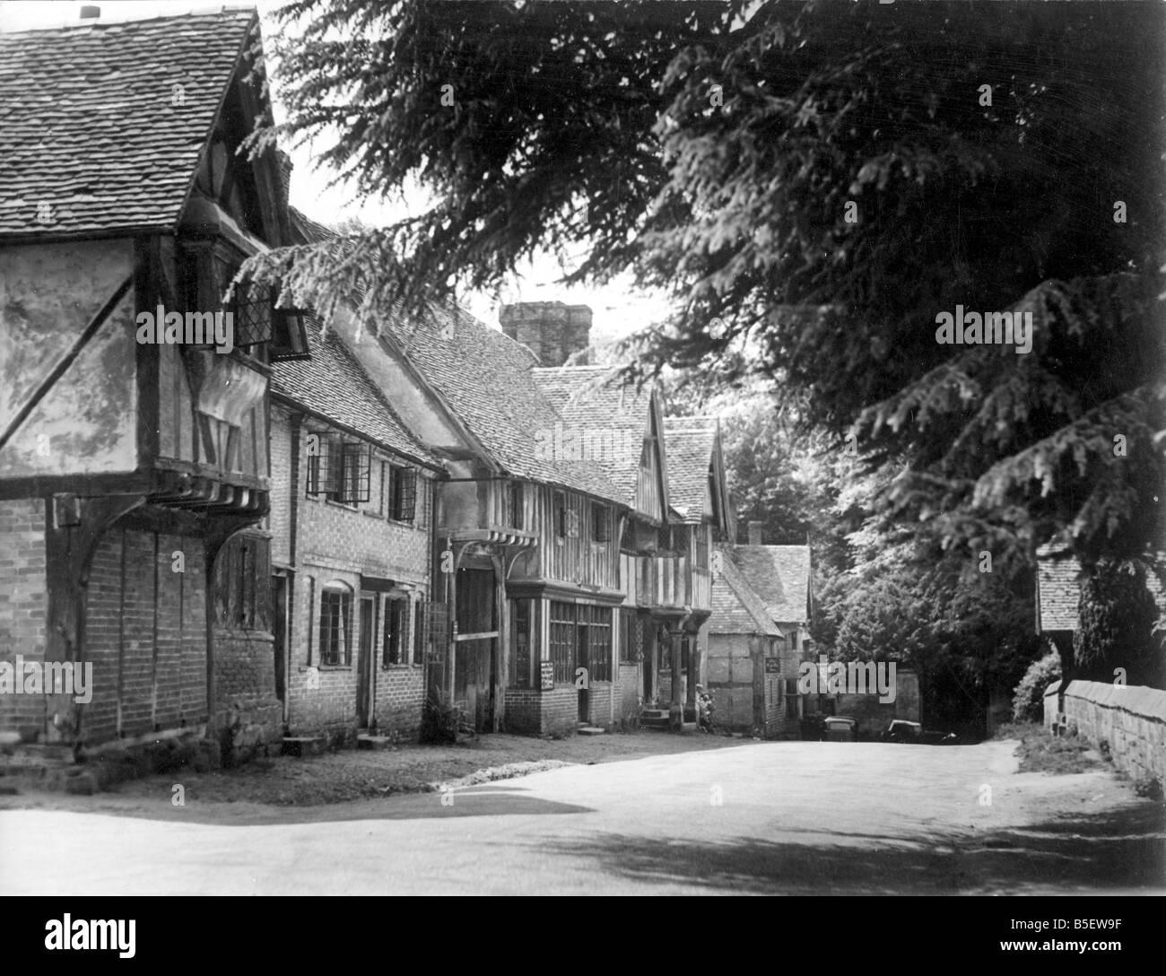 Fine old half-timbered houses in the village of Chiddingstone, Kent&#13;&#10;Circa 1935 Stock Photo
