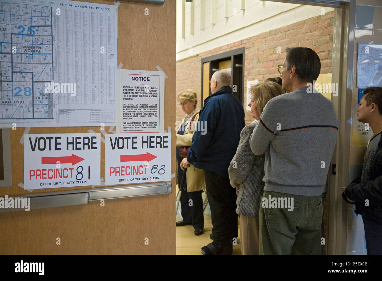 Warren Michigan Voters at a polling place in Macomb County on Election Day in the 2008 Presidential election Stock Photo