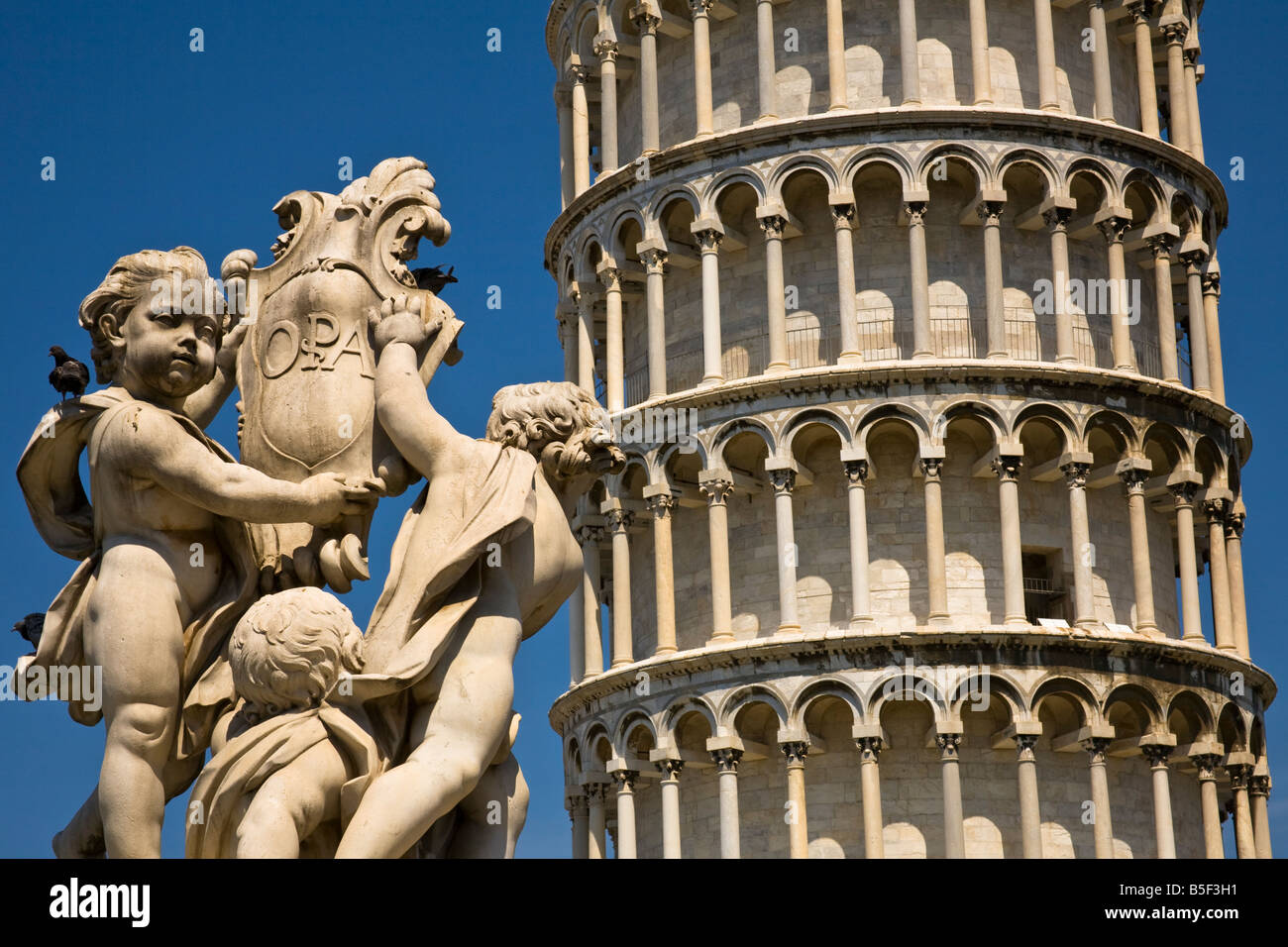 Leaning Tower of Pisa, Piazza dei Miracoli, Pisa, Tuscany, Italy Stock Photo