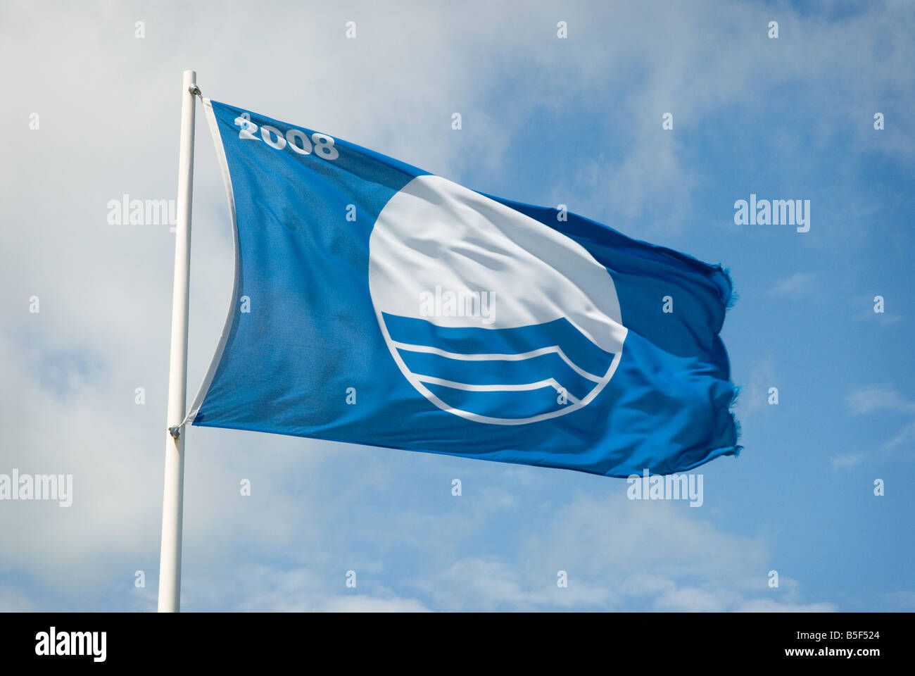 2008 Blue Flag flying in Llandudno signifying clean beaches Stock Photo