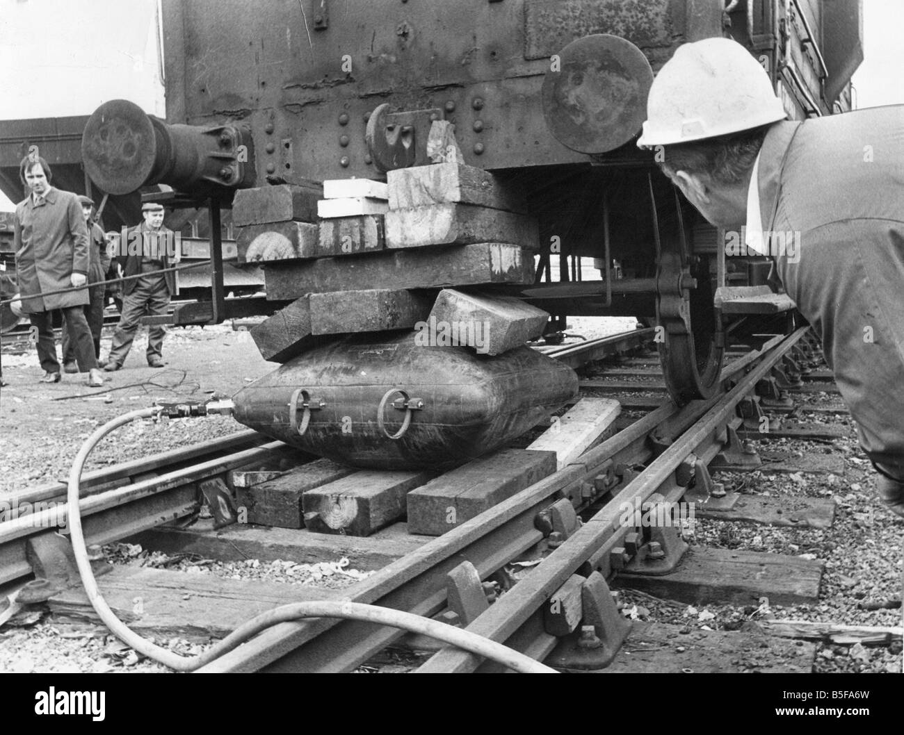 The first demonstation in England of the inflatable rubber cushions took place at the British Rail Wagon Repair Depot at South Shields The steel reinforced cushions can be filled with water or air and used to release trapped people in motorway crashes Stock Photo
