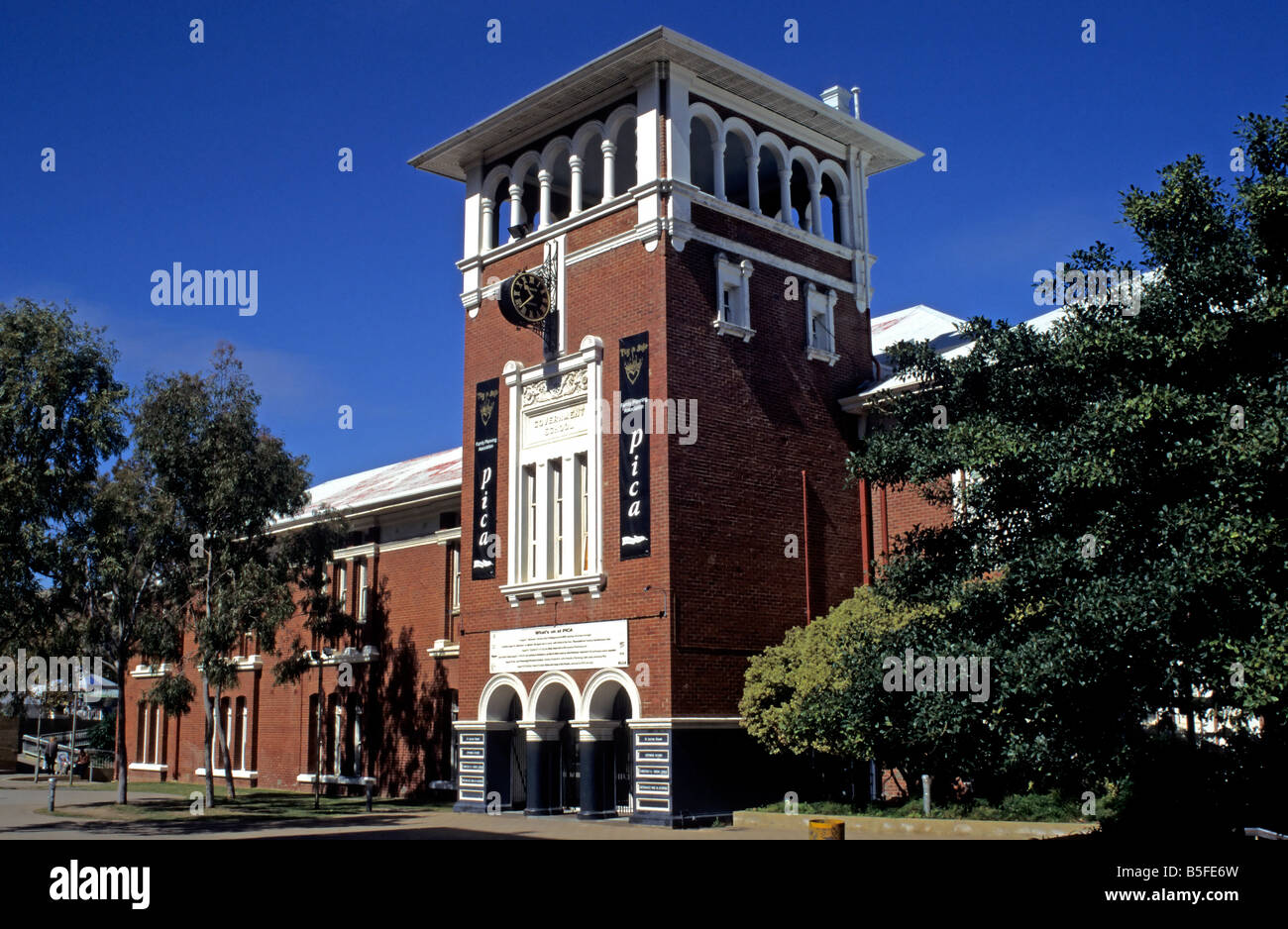 Old governement college school perth western australia architecture hi
