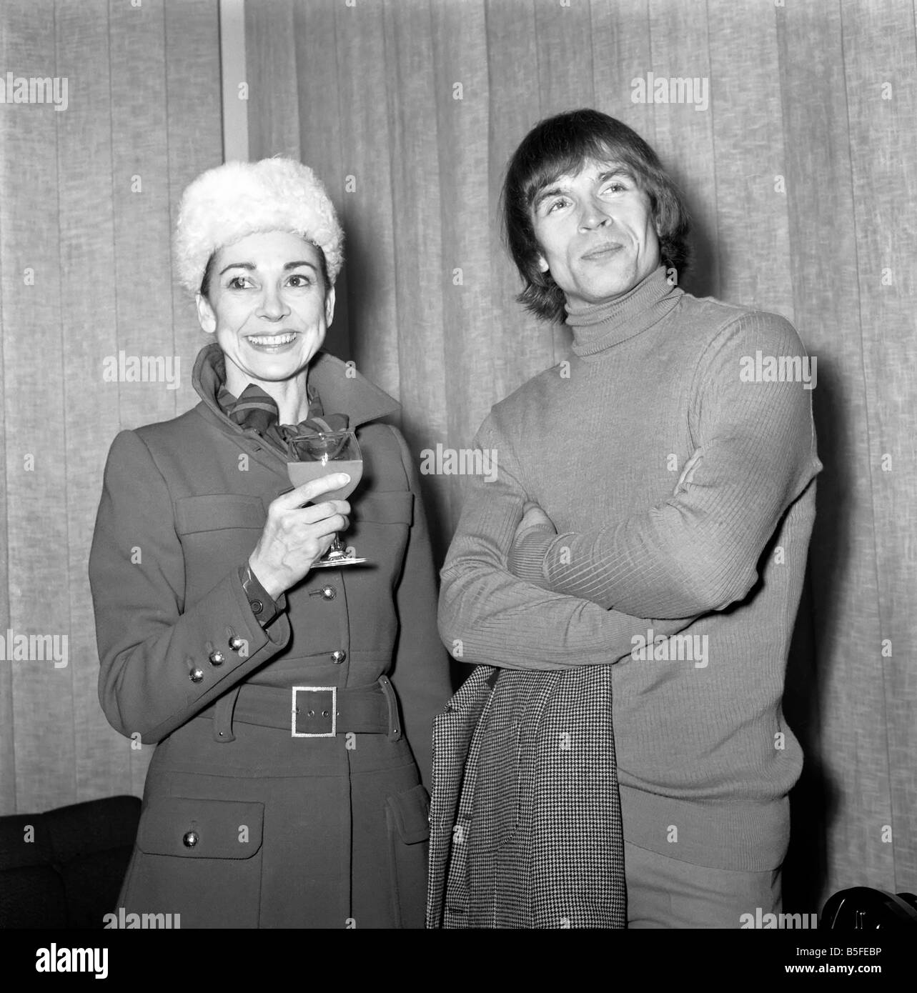 Margot Fonteyn and Nureyev at a press reception at the opera house. March 1969 Z2609-001 Stock Photo