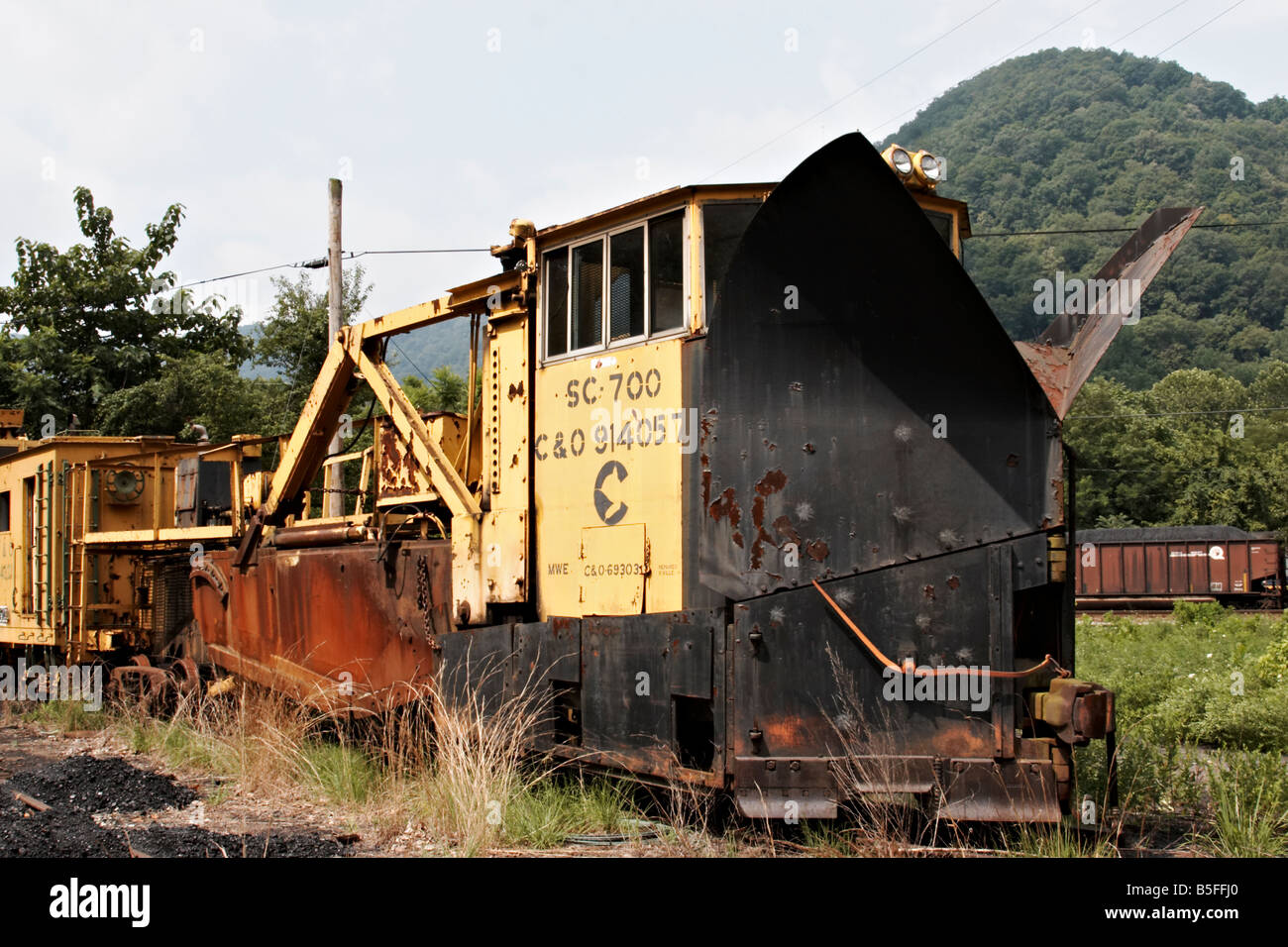 Snow plow train hi-res stock photography and images - Alamy