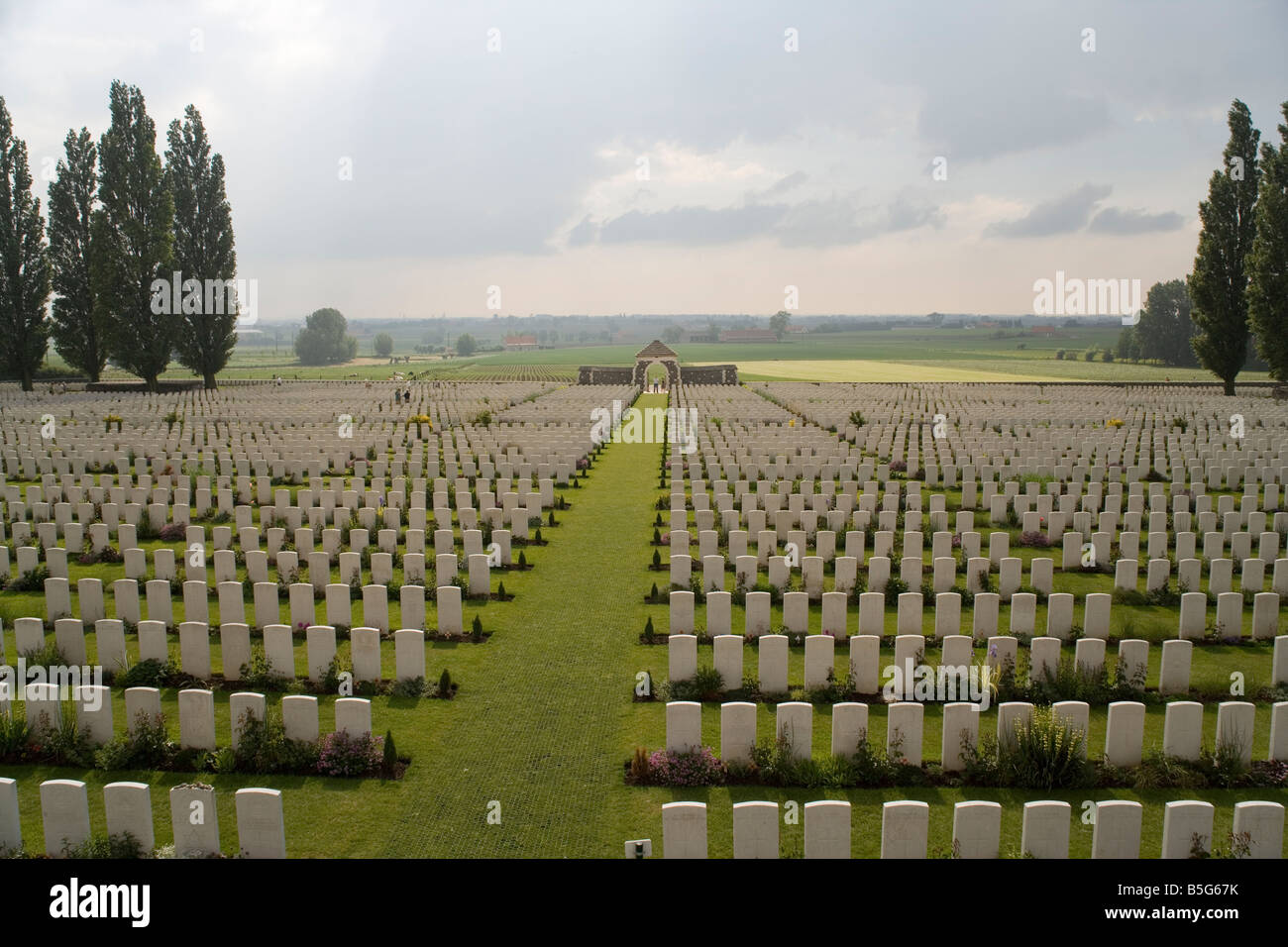 Tyne Cot Commonwealth War Graves cemetery on the Passchendaele ridge,Flanders, the largest British cemetery in the world Stock Photo