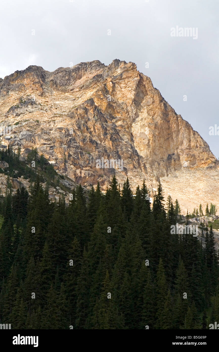 Rocky mountain peak is part of the North Cascade Range in Washington Stock Photo