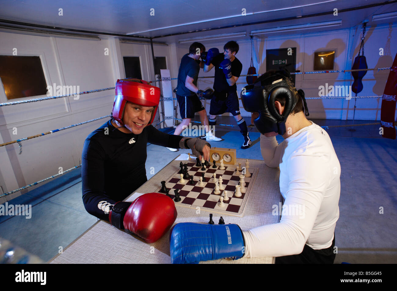 World chess boxing organisation hi-res stock photography and images - Alamy