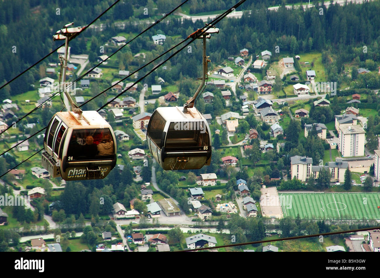 cable car mont blanc Stock Photo Alamy