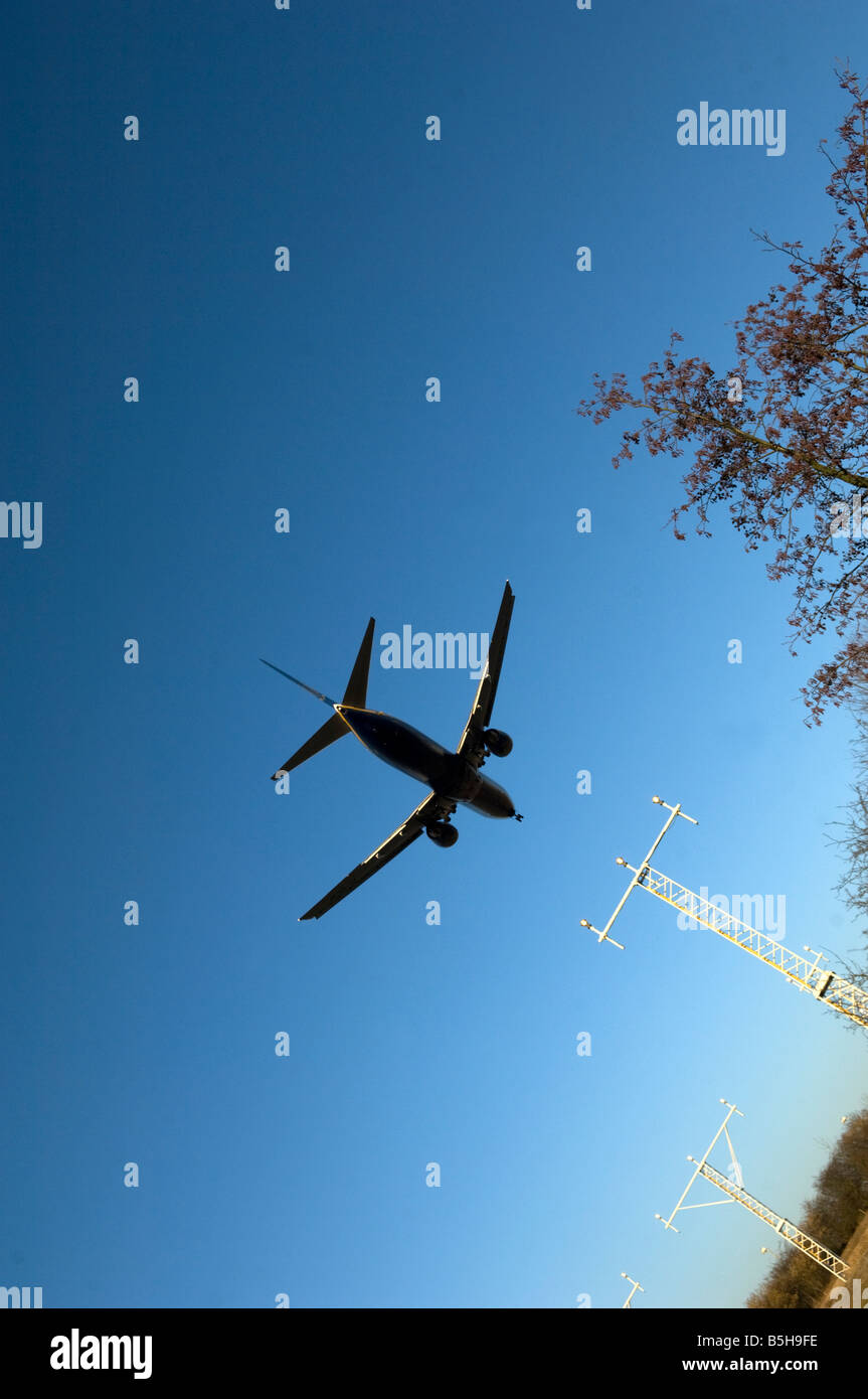 Passenger aircraft approaching for landing Stock Photo - Alamy