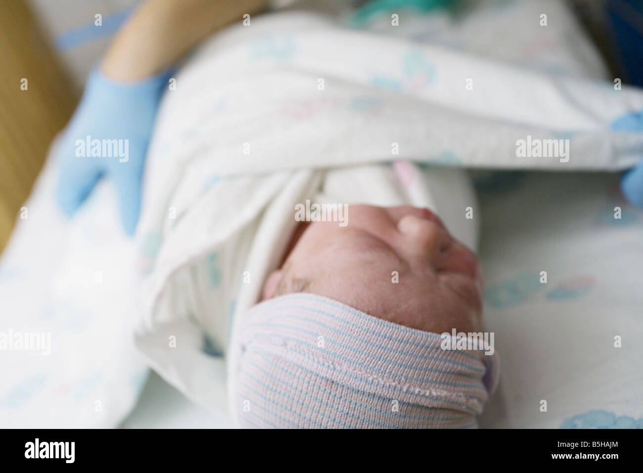 Patient being assist by nurse hires stock photography and images Alamy
