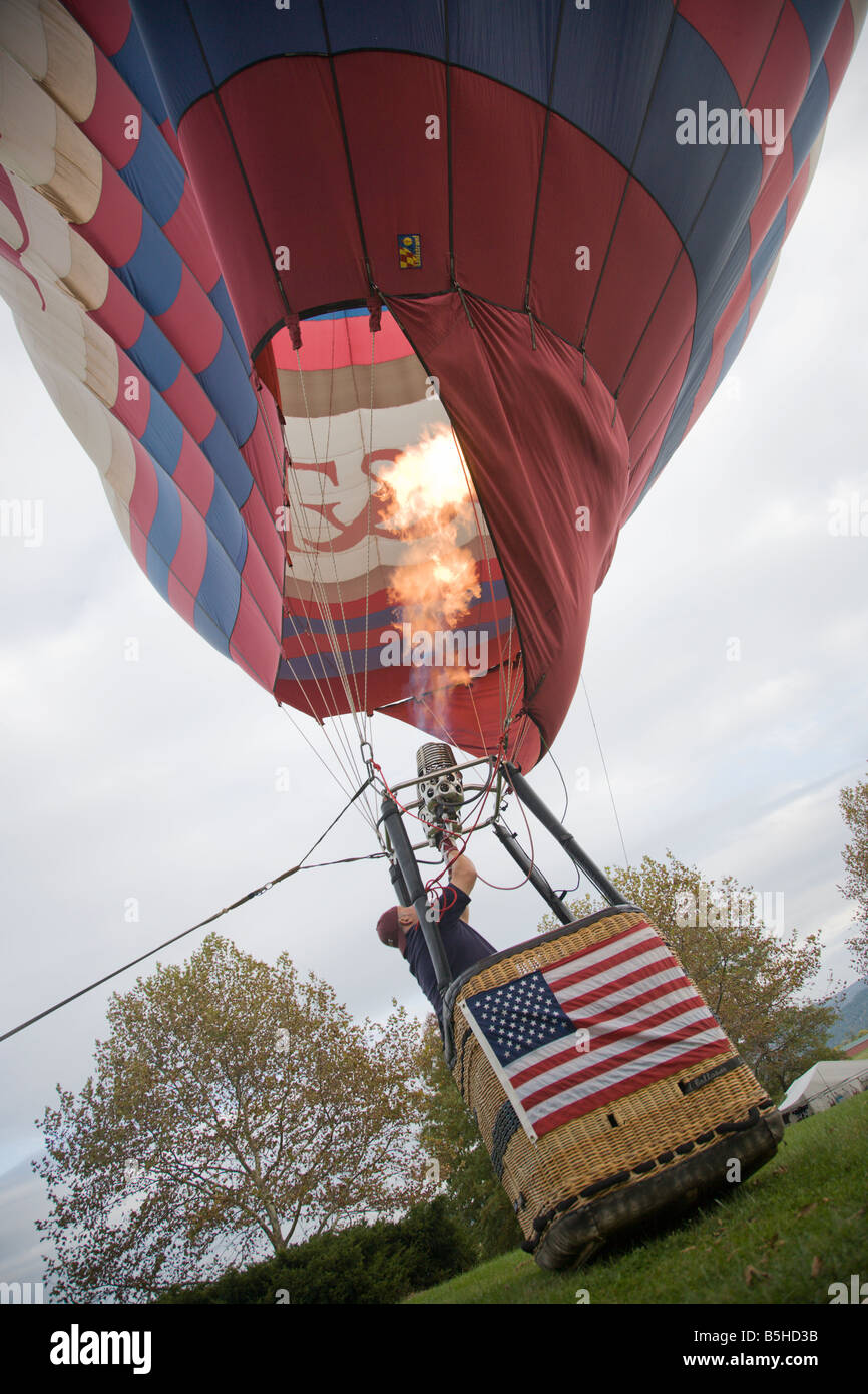 BB&T hot air balloon starts to go up at the 2008 Shenandoah Valley Hot