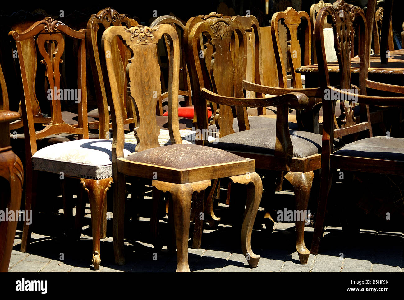 Fiddle back online chairs antique