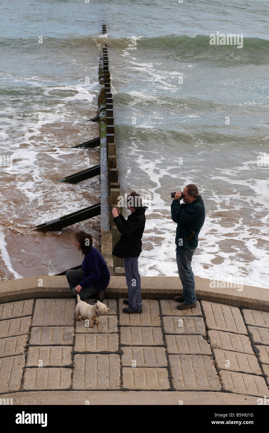 Man looking down at groin hires stock photography and images Alamy