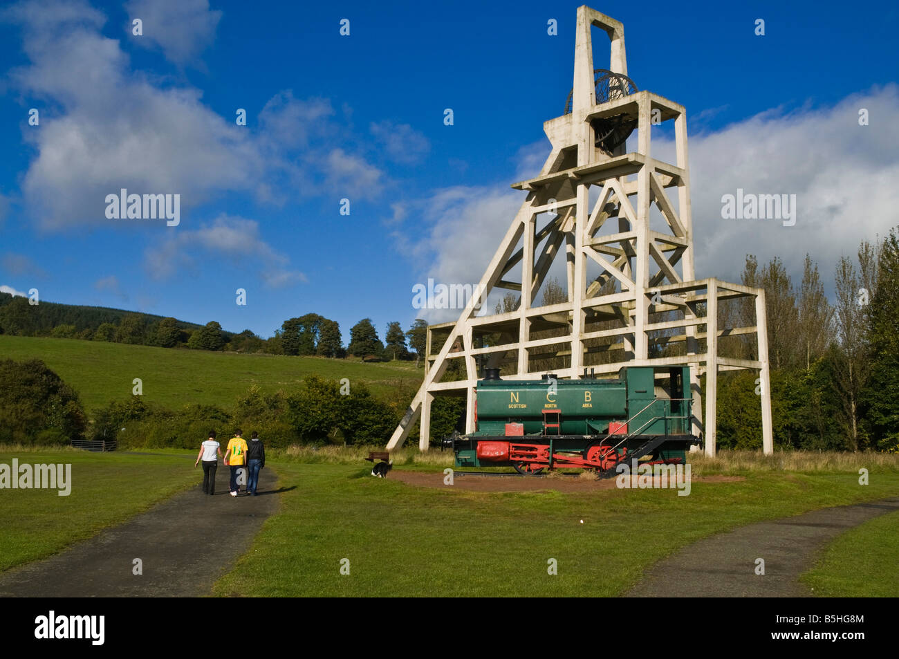 dh Lochore Meadows Country Park BALLINGRY FIFE People old mine shaft pithead colliery stream train historical coal mining pit Stock Photo