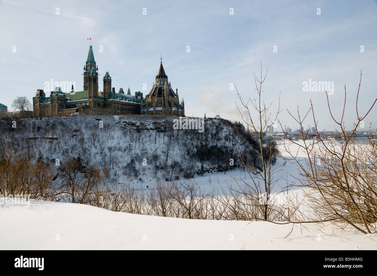 parliament-hill-in-winter-ottawa-hi-res-stock-photography-and-images