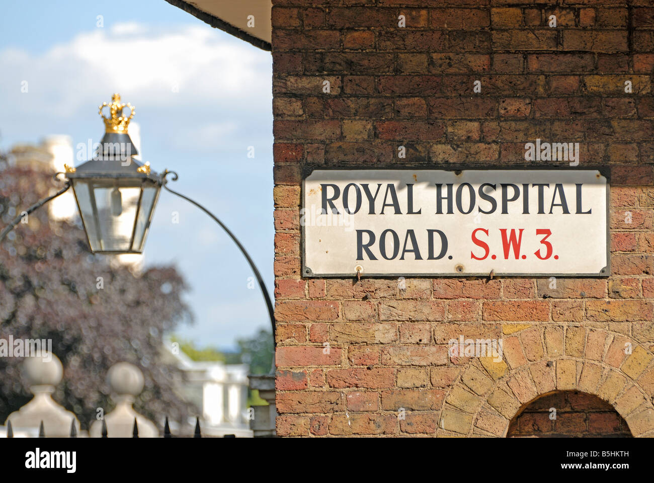 Royal Hospital Road SW3 sign Stock Photo - Alamy