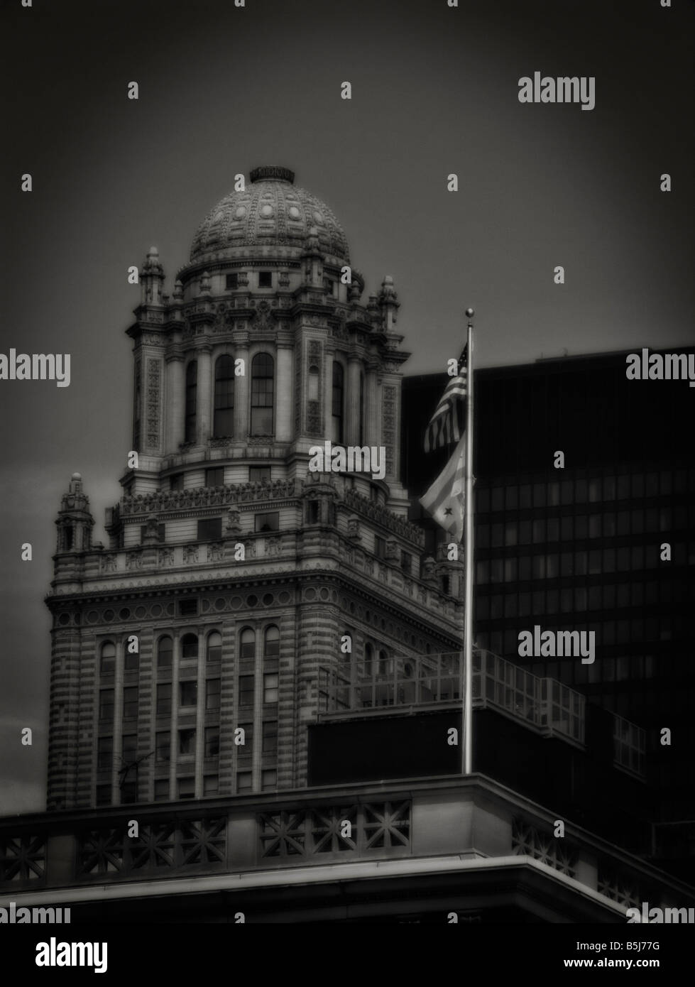 Top of 35 East Wacker Drive Building. The Loop. Chicago. Illinois. USA ...