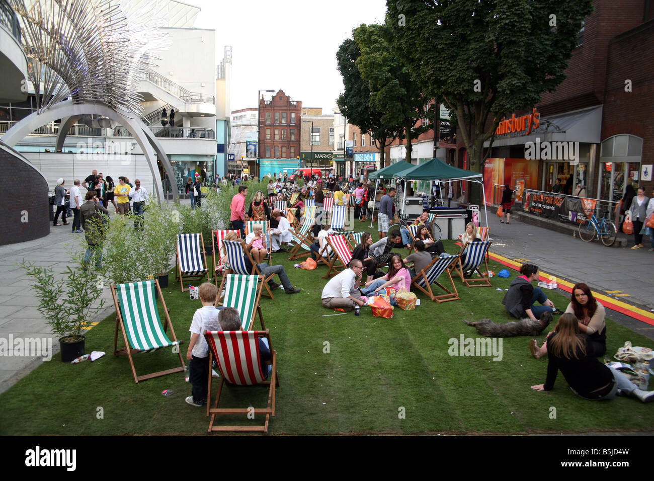 For International Car Free Day a road in Islington was turned into a park Stock Photo
