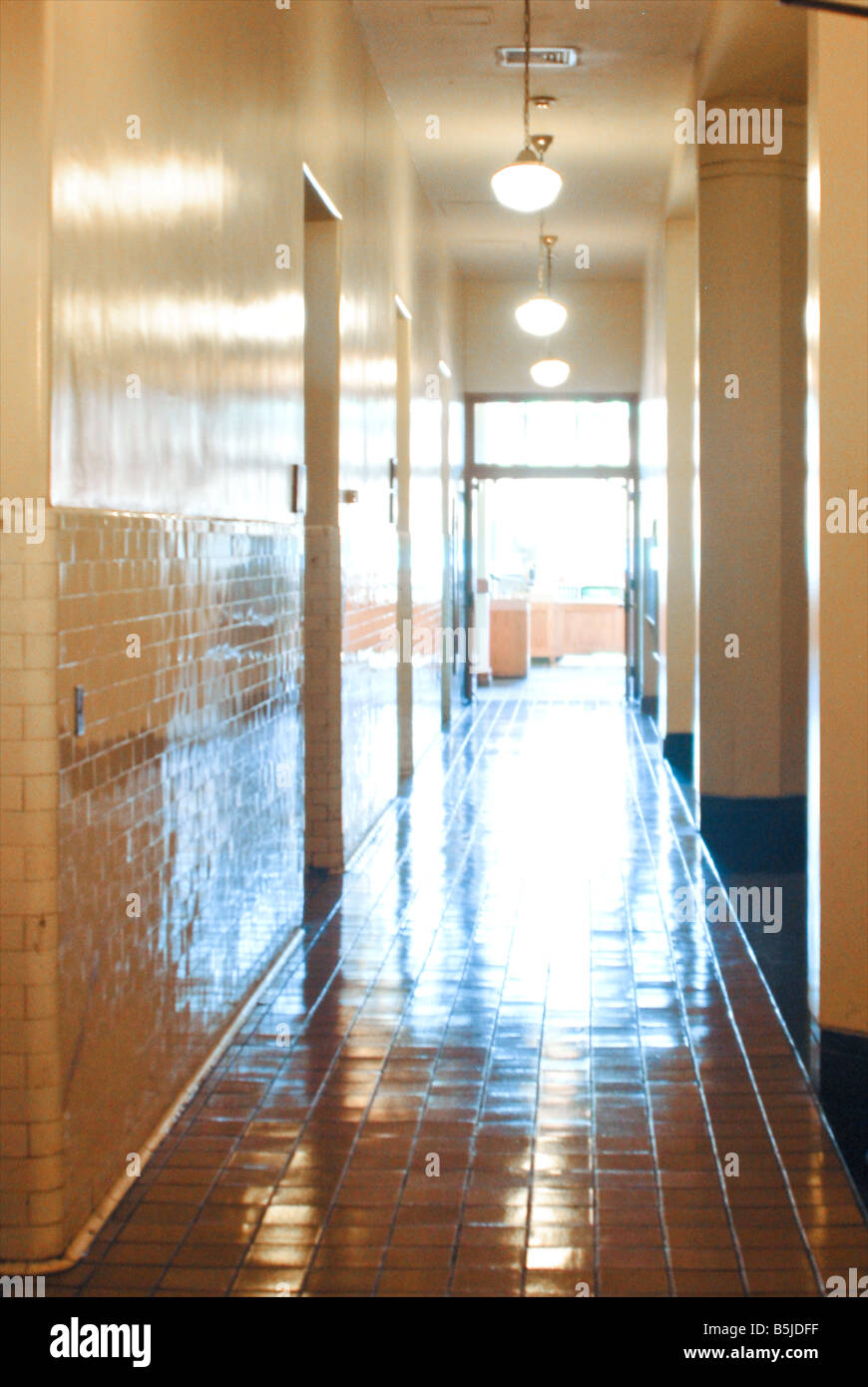 Shiny floors hi-res stock photography and images - Alamy