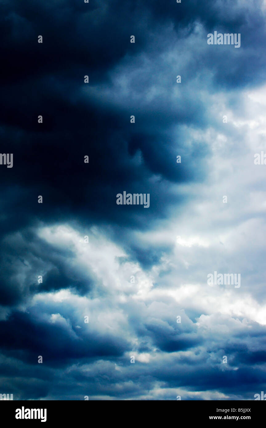 Brooding stratus hi-res stock photography and images - Alamy