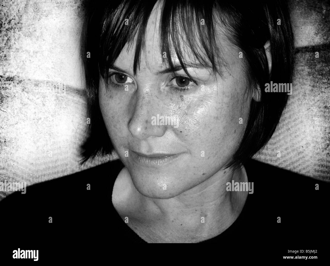 Beautiful Woman Female Brunette Dark Short Hair Bob Crop Face Head
