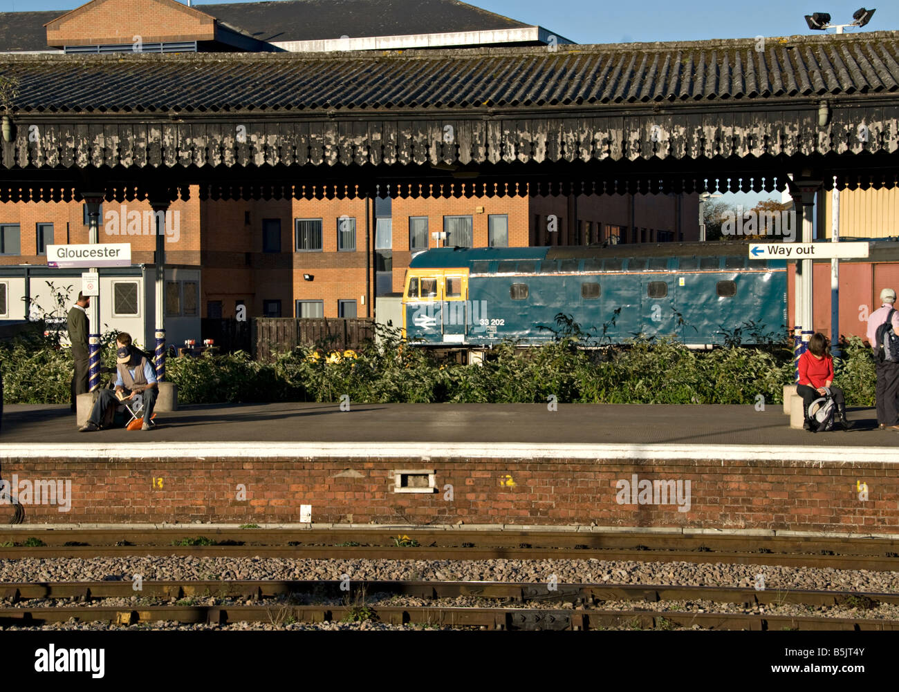 Gloucester railway station hires stock photography and images Alamy