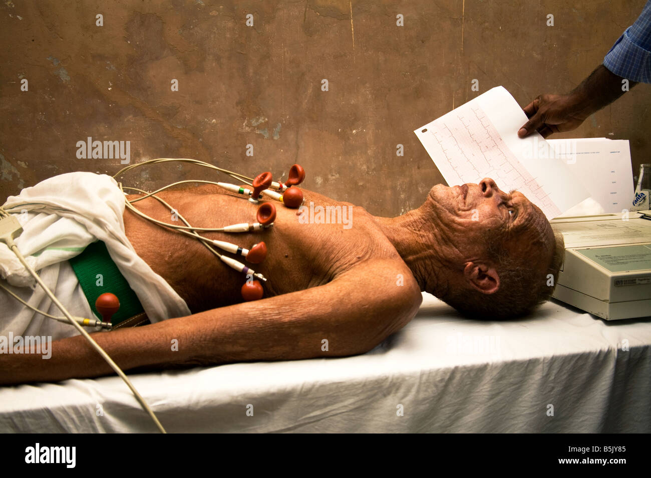 Free cardiology health screening for elderly people in Cuddlore region Tamil Nadu India Stock Photo