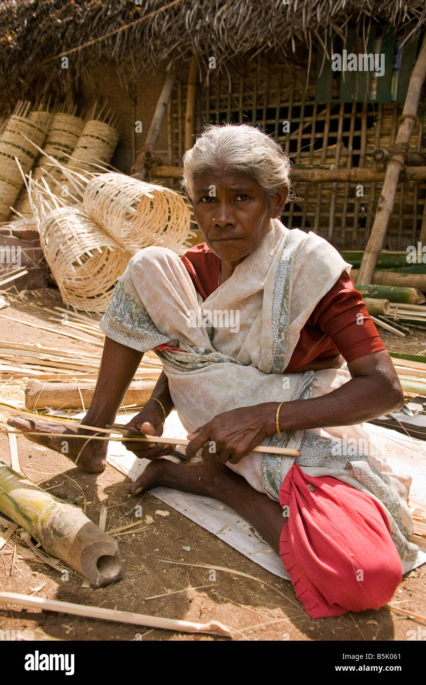 Granny Lokambal 57 of Velipalayam bharatham self help group making baskets Nagapattinam area TamilNadu India Stock Photo