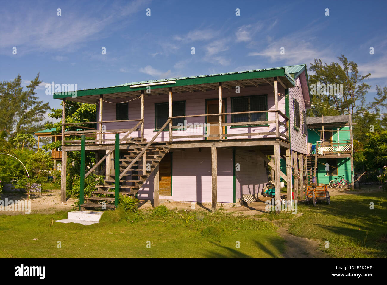 CAYE CAULKER BELIZE Wooden house Stock Photo Alamy