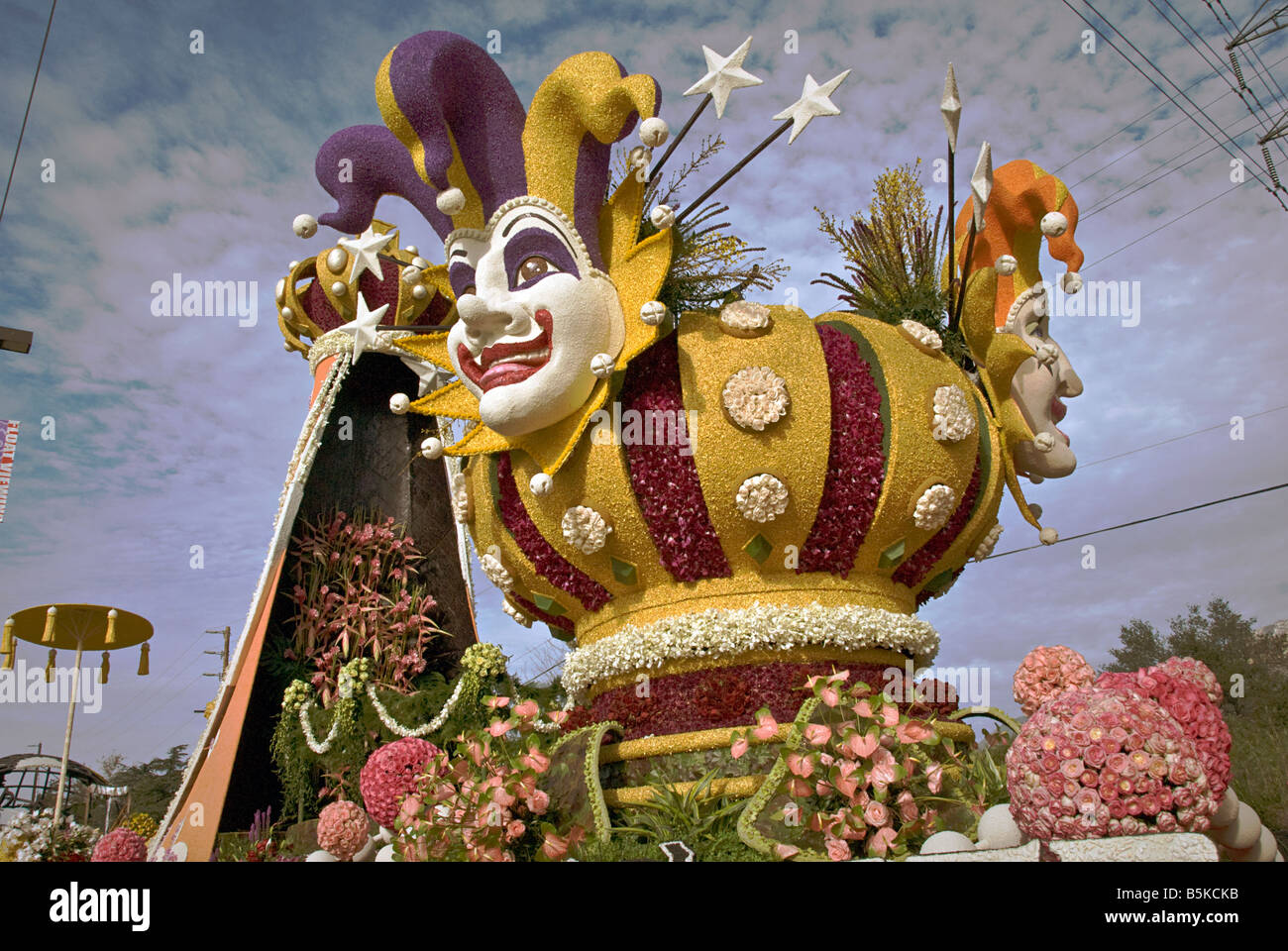 FTD Rose Parade Float Tournament Special Trophy "The Magic of Mardi