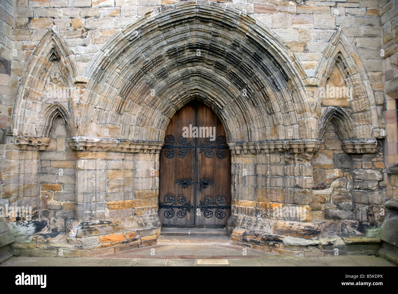 The West Door Dunblane Cathedral Stock Photo