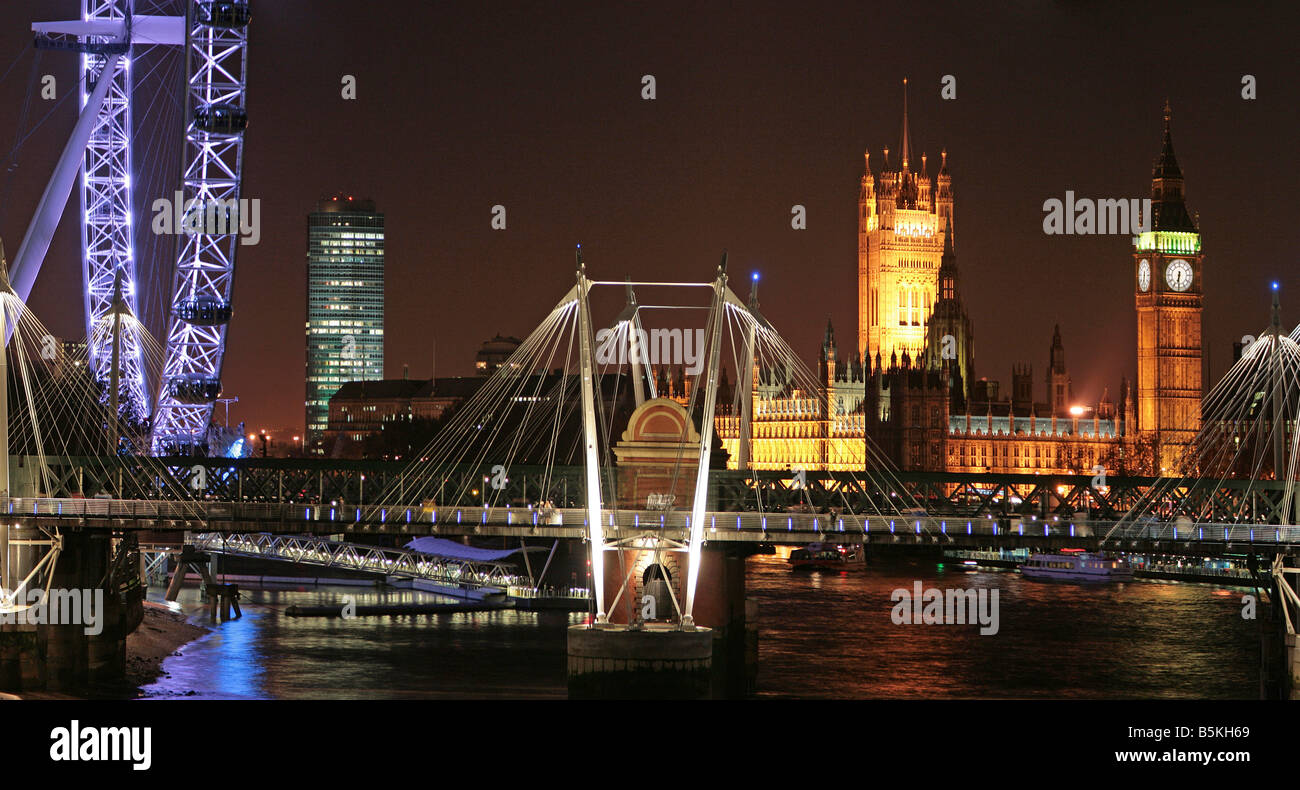 London Skyline Panorama Night Time London Eye Houses Of Parliament Hungerford Footbridge River Thames Night Reflections Stock Photo Alamy London Skyline Panorama Night Time London Eye Houses Of Parliament Hungerford Footbridge River Thames Night Reflections Stock Photo Alamy