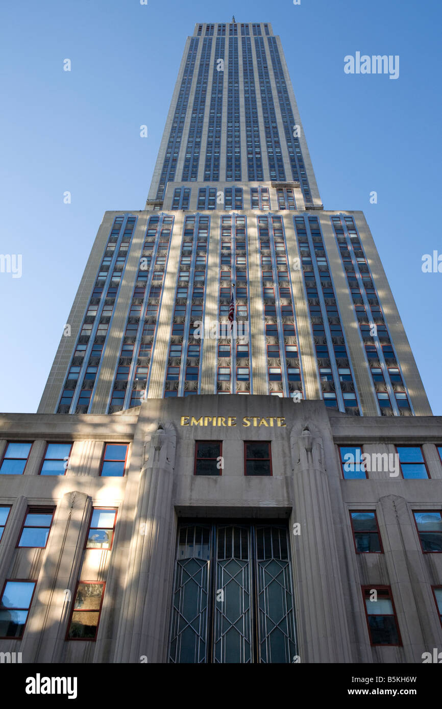 King kong empire state hi-res stock photography and images - Alamy King kong empire state hi-res stock photography and images - Alamy