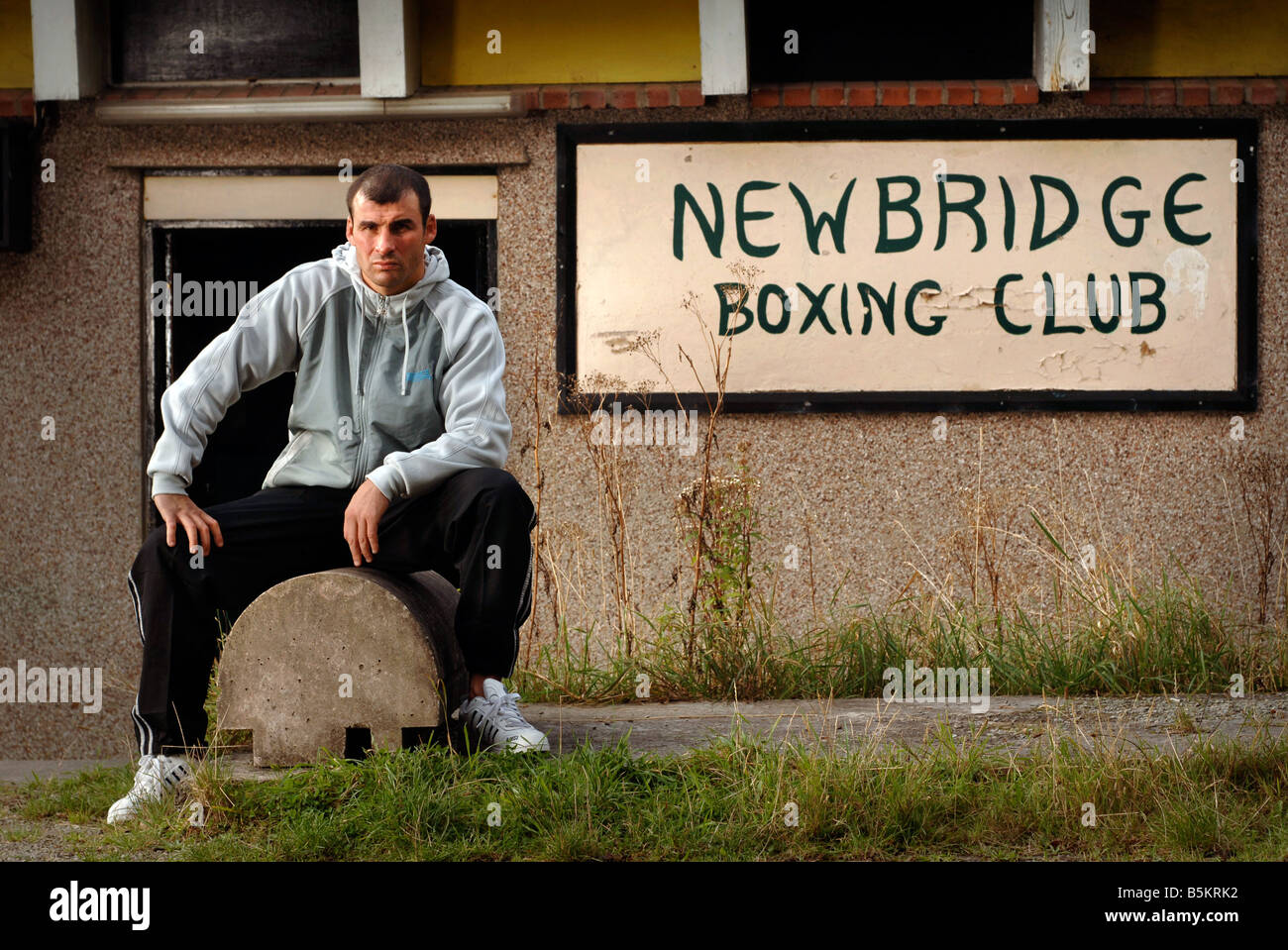 Super Middleweight Boxing Champion Joe Calzaghe After Training At His Gym In Abercarn South Wales Stock Photo Alamy