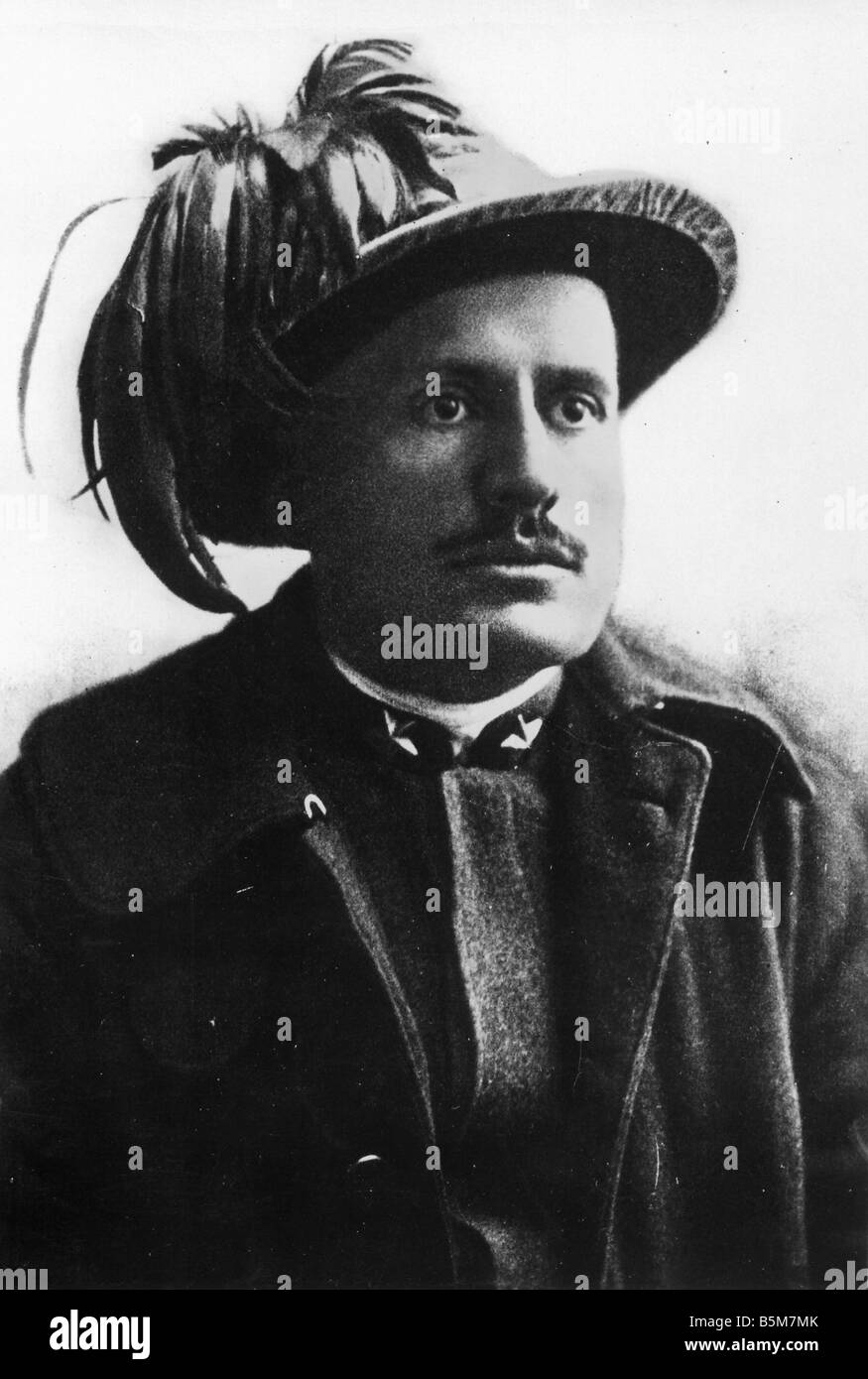 Italian dictator benito mussolini hat hi-res stock photography and images -  Alamy