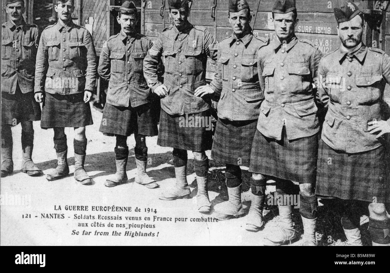 2 G55 F1 1914 5 E Scottish regiment World War I 1914 History World War I France Guerre Europeenne de 1914 Soldats Ecossais venus Stock Photo