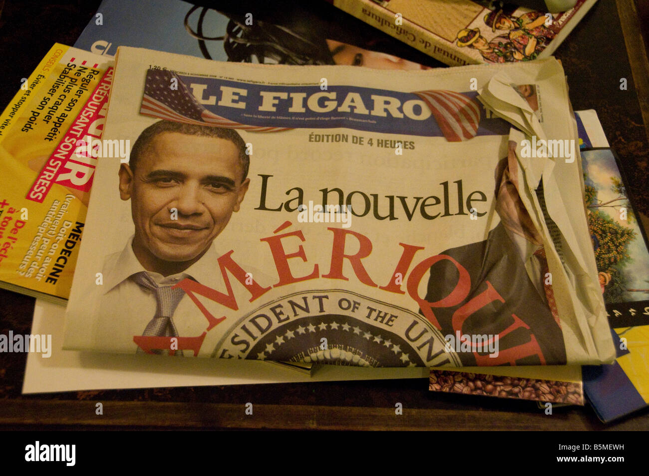 Obama election in french newspaper in Paris Stock Photo