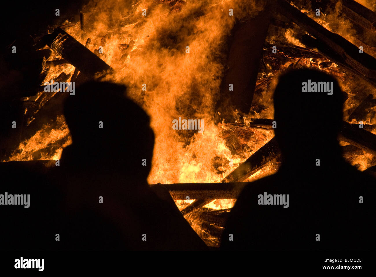 Hogmanay bonfire in Biggar, South Lanarkshire, Scotland Stock Photo - Alamy