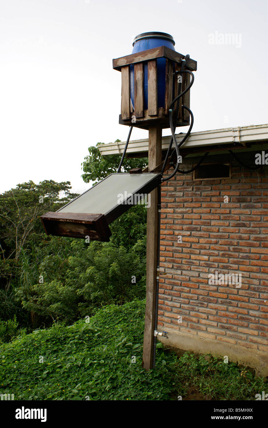 Solar powered hot water heater outside a guest cabin at Finca Esperanza coffee plantation Verde near Matagalpa, Nicaragua Stock Photo