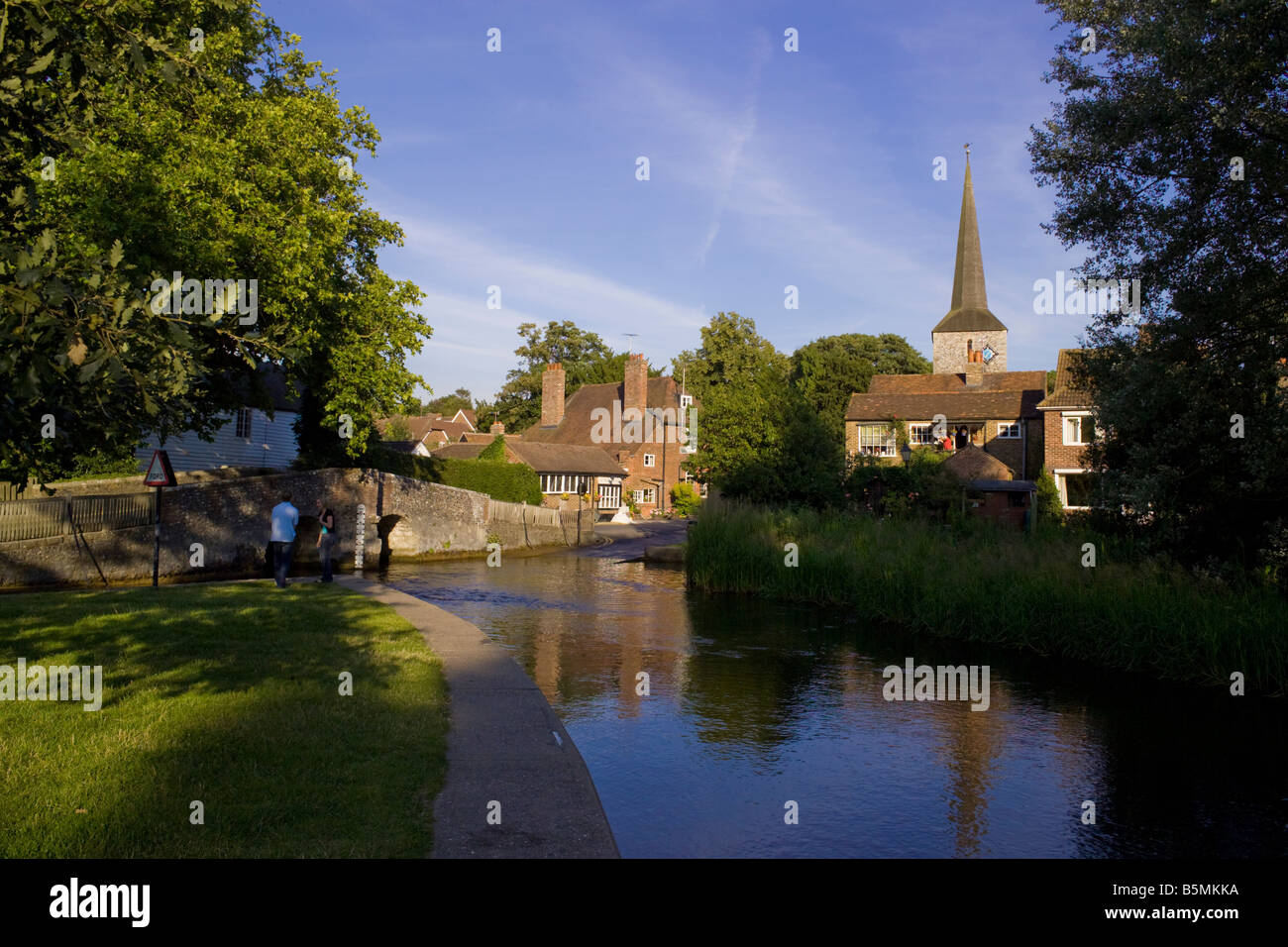 The river Darent at Eynesford Stock Photo Alamy