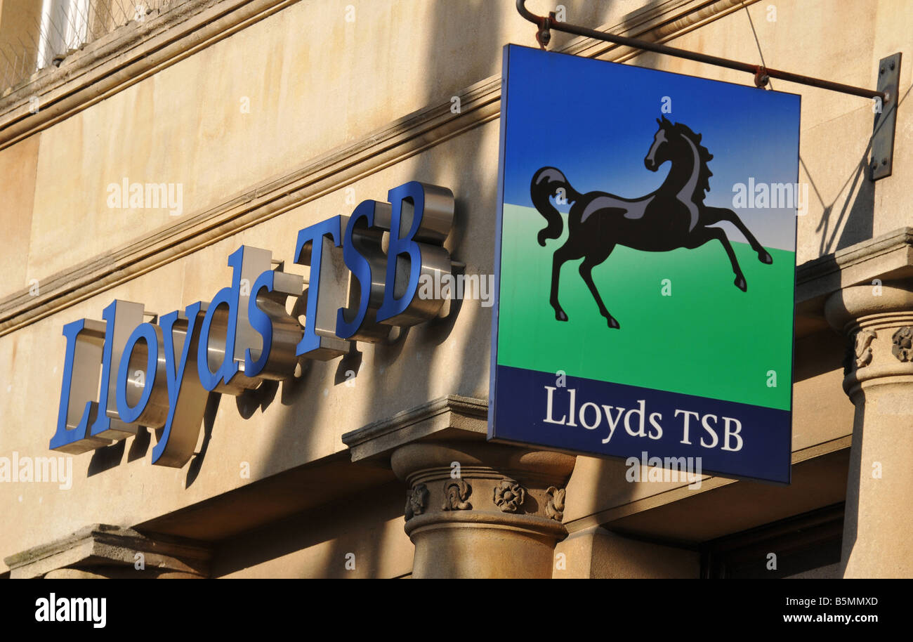 Lloyds TSB bank black horse sign hanging outside a Warwickshire high street branch Stock Photo