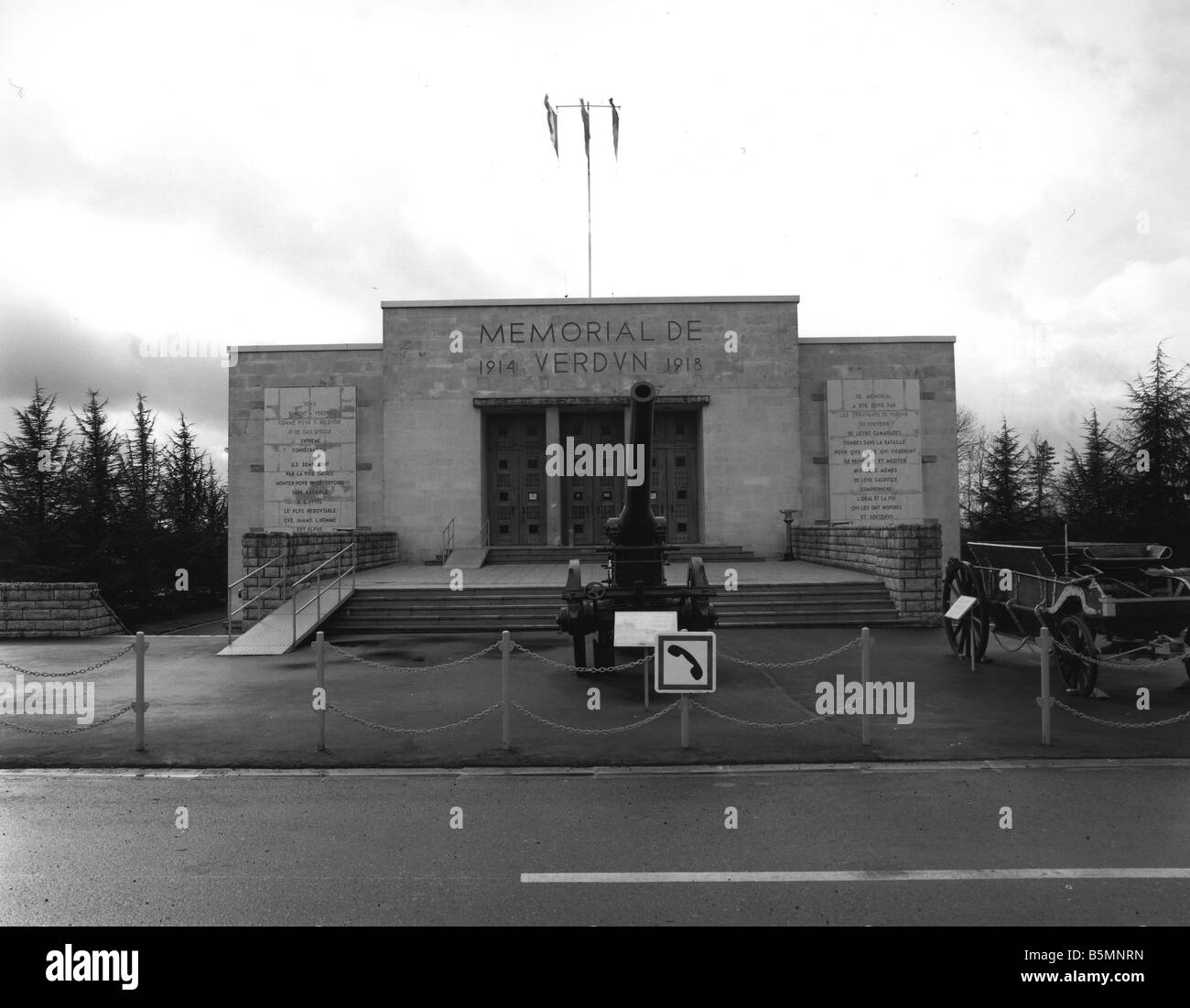Verdun world war one memorial Black and White Stock Photos & Images - Alamy