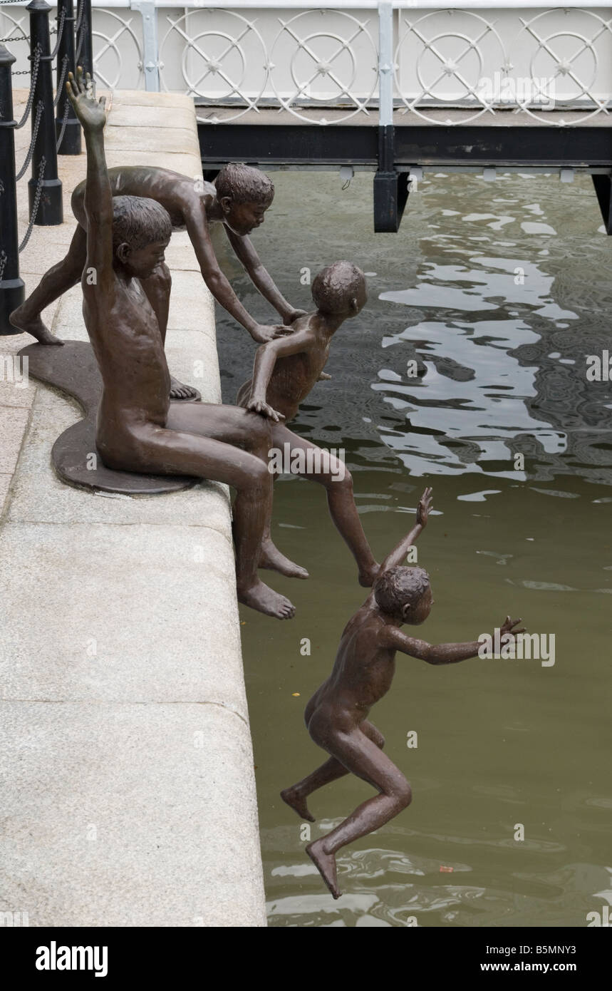 Singapore street sculpture along the Singapore River, Boat Quay Stock Photo